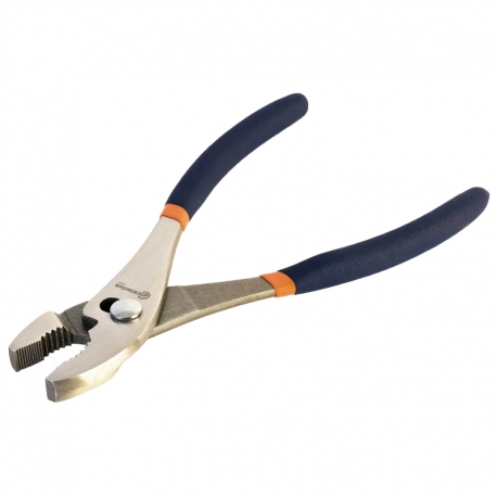 SLIP JOINT PLIER